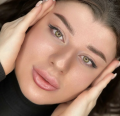Luxurious Brunette iColor2.png